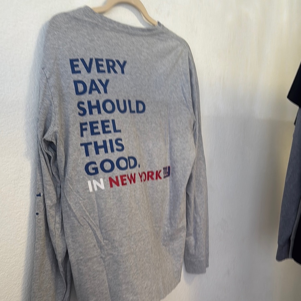 Vineyard Vines Gray Long Sleeve Tee Casual Comfort - Picture 5 of 5